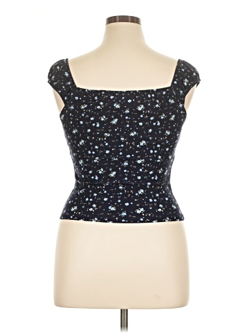 Derek Heart Sleeveless Top (view 2)