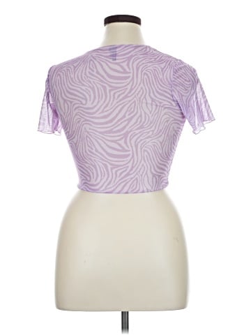Kendall & Kylie Short Sleeve Top (view 2)