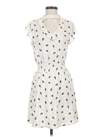 Blu Pepper Sleeveless Top (view 1)