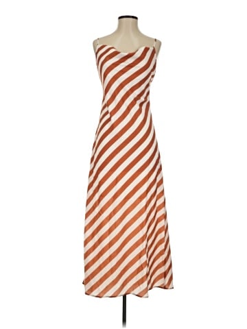 Slate & Willow Casual Dress (view 1)