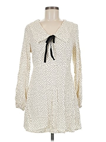 Old Navy Casual Dress (view 1)