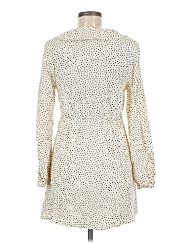 Old Navy Casual Dress (view 2)