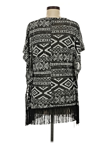 Yahada Short Sleeve T-Shirt (view 2)