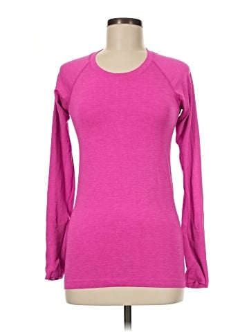 Lululemon Athletica Long Sleeve T-Shirt (view 1)