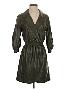 Alice + Olivia Casual Dress (view 1)