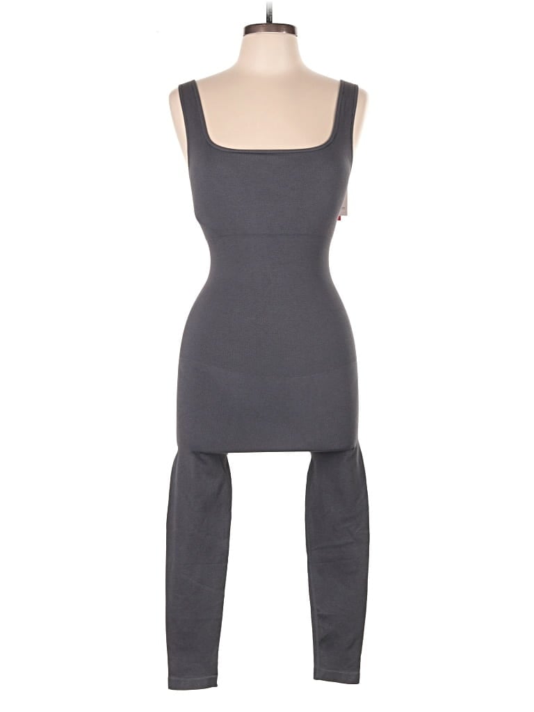 Popilush Jumpsuit In Black
