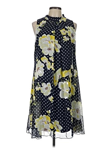 Signature by Robbie Bee Casual Dress (view 1)