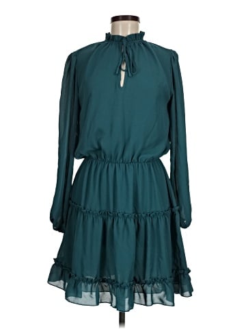 Unbranded Casual Dress (view 1)