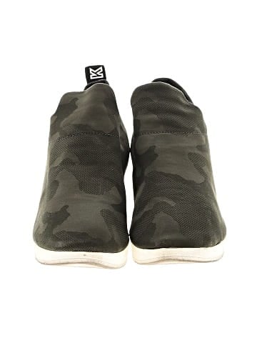 DKNY Sneakers (view 2)