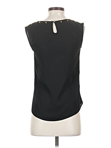 Blu Pepper Sleeveless Top (view 2)