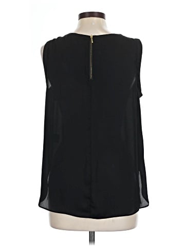 Valerie Stevens Sleeveless T-Shirt (view 2)