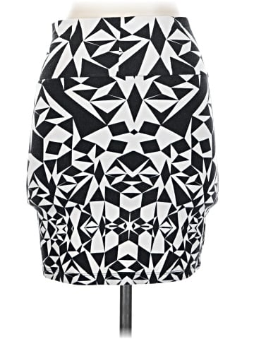 Charlotte Russe Casual Skirt (view 2)