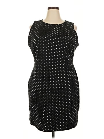 Old Navy Cocktail Dress (view 1)