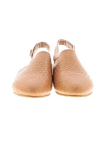 Unbranded Flats (view 2)