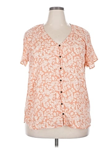 Maurices Short Sleeve Blouse (view 1)