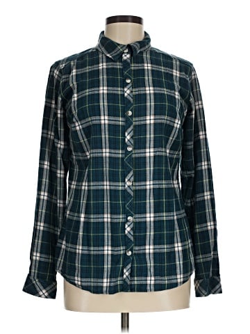 Croft & Barrow Long Sleeve Button-Down Shirt (view 1)
