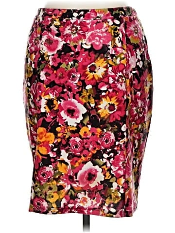 Xhilaration Casual Skirt (view 1)