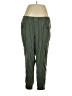 Old Navy Green Cargo Pants Size XL - photo 1