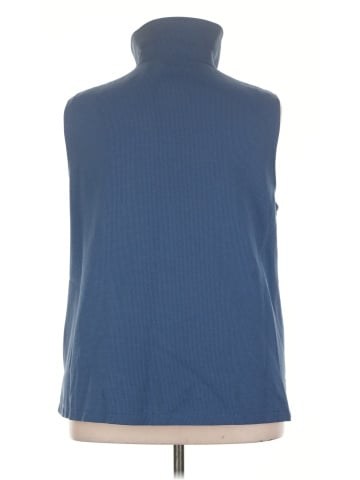 Allison Daley Vest (view 2)