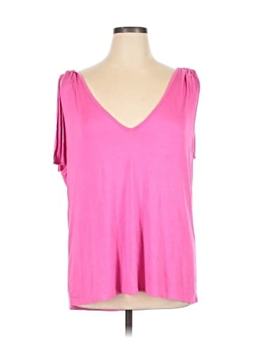 Bibi Sleeveless T-Shirt (view 1)