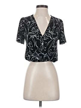 Astr Short Sleeve Blouse (view 1)