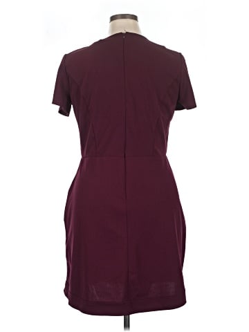 Donna Morgan Casual Dress (view 2)