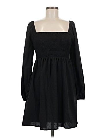 Old Navy Casual Dress (view 1)