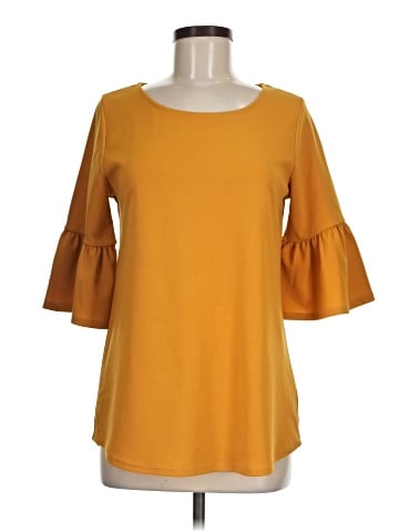 Betsey's Boutique Shop 3/4 Sleeve Top (view 1)
