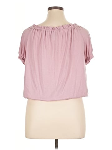Isabella Rodriguez Short Sleeve Top (view 2)