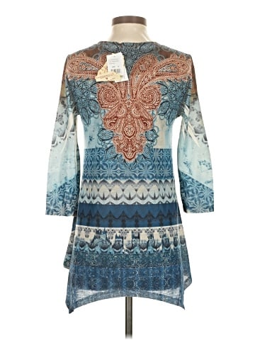 One World 3/4 Sleeve Blouse (view 2)