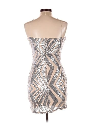 Blanc Cocktail Dress (view 2)