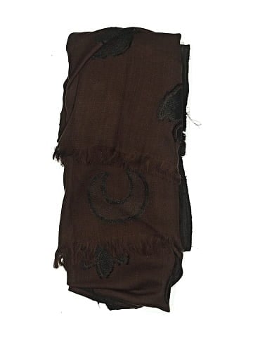 The Metropolitan Museum of Art New York Scarf (view 2)