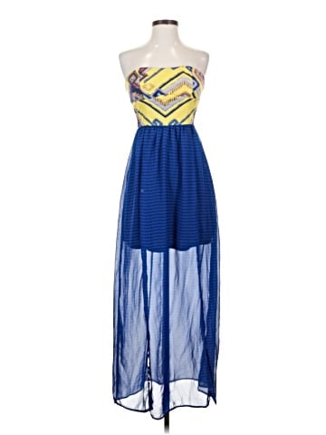Xhilaration Cocktail Dress (view 1)