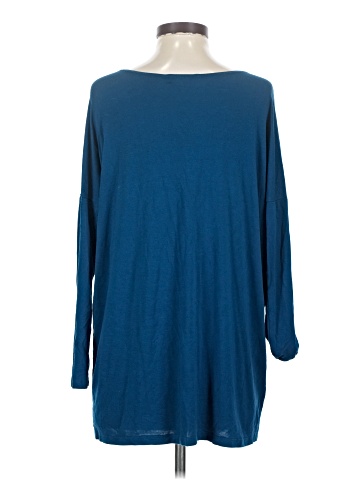 Emma's Closet 3/4 Sleeve T-Shirt (view 2)
