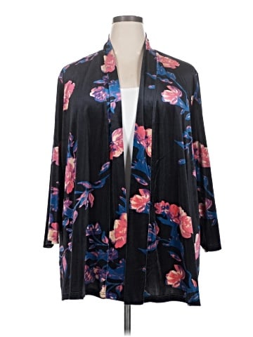 Draper's & Damon's Kimono (view 1)