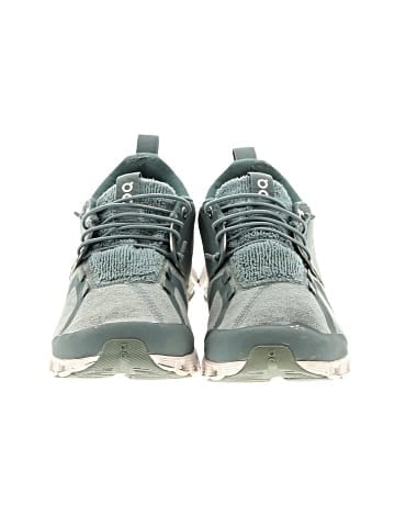 On Cloud Sneakers (view 2)