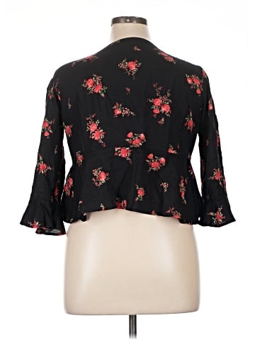 Motel 3/4 Sleeve Blouse (view 2)