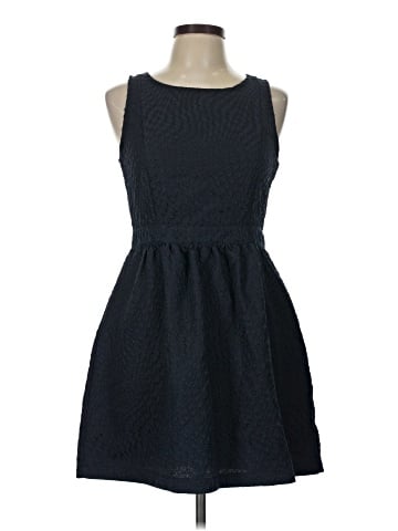 Francesca's Casual Dress (view 1)