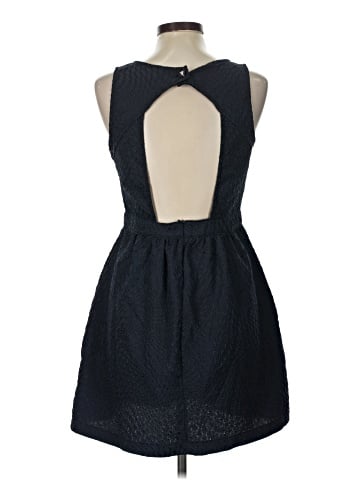 Francesca's Casual Dress (view 2)