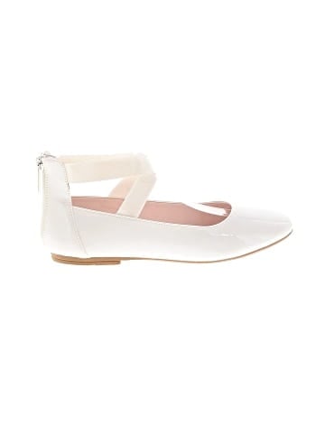 Nina Flats (view 1)