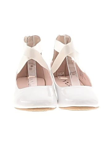 Nina Flats (view 2)