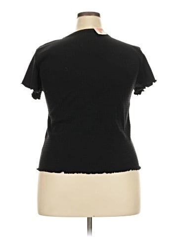 A Beautiful Soul Short Sleeve Top (view 2)