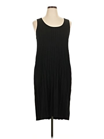 Marla Wynne Casual Dress (view 1)