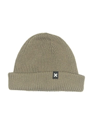 Collusion Beanie (view 1)