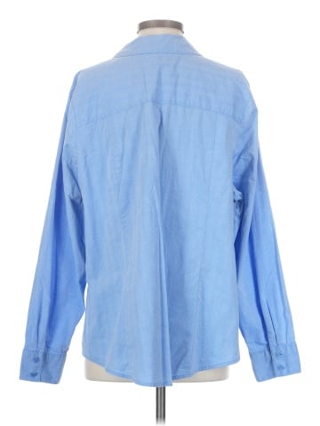 Lane Bryant Long Sleeve Button-Down Shirt (view 2)