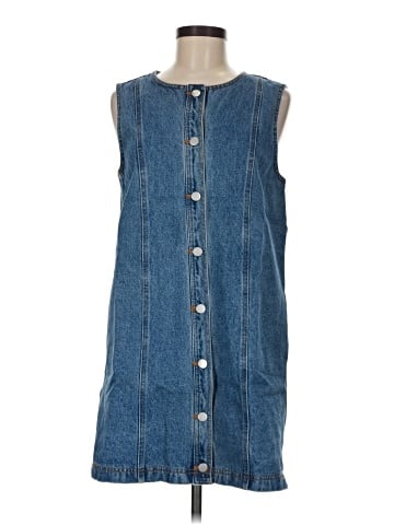 Le Lis Casual Dress (view 1)
