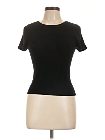 Victoria's Secret Short Sleeve T-Shirt (view 1)