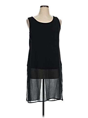 Cha Cha Vente Casual Dress (view 1)