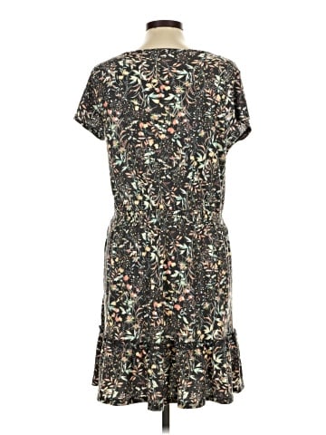 LC Lauren Conrad Casual Dress (view 2)