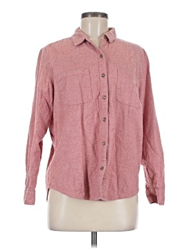 Universal Thread Long Sleeve Button-Down Shirt (view 1)